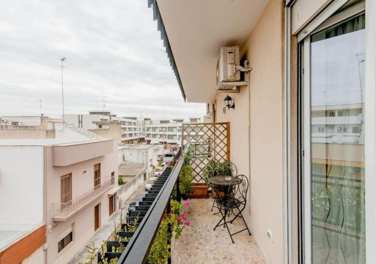 Il Barone Rosso B&B Lecce Exterior photo